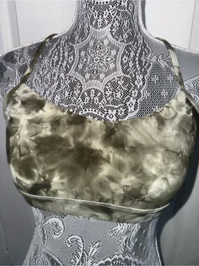 Lululemon green Tie-Dye Y Bra